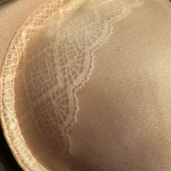 Vanity Fair Women’s Nude Full Coverage Underwire T-shirt Bra size 34D NWT - Picture 3 of 6